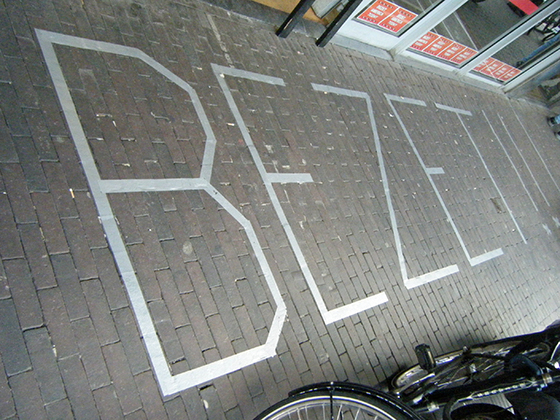 bezet.L